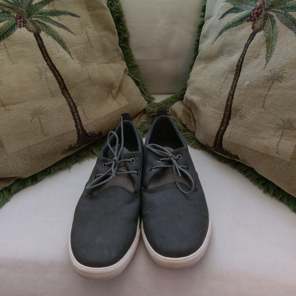 Aloha Island Men's Jackson Style Suede Oxfo